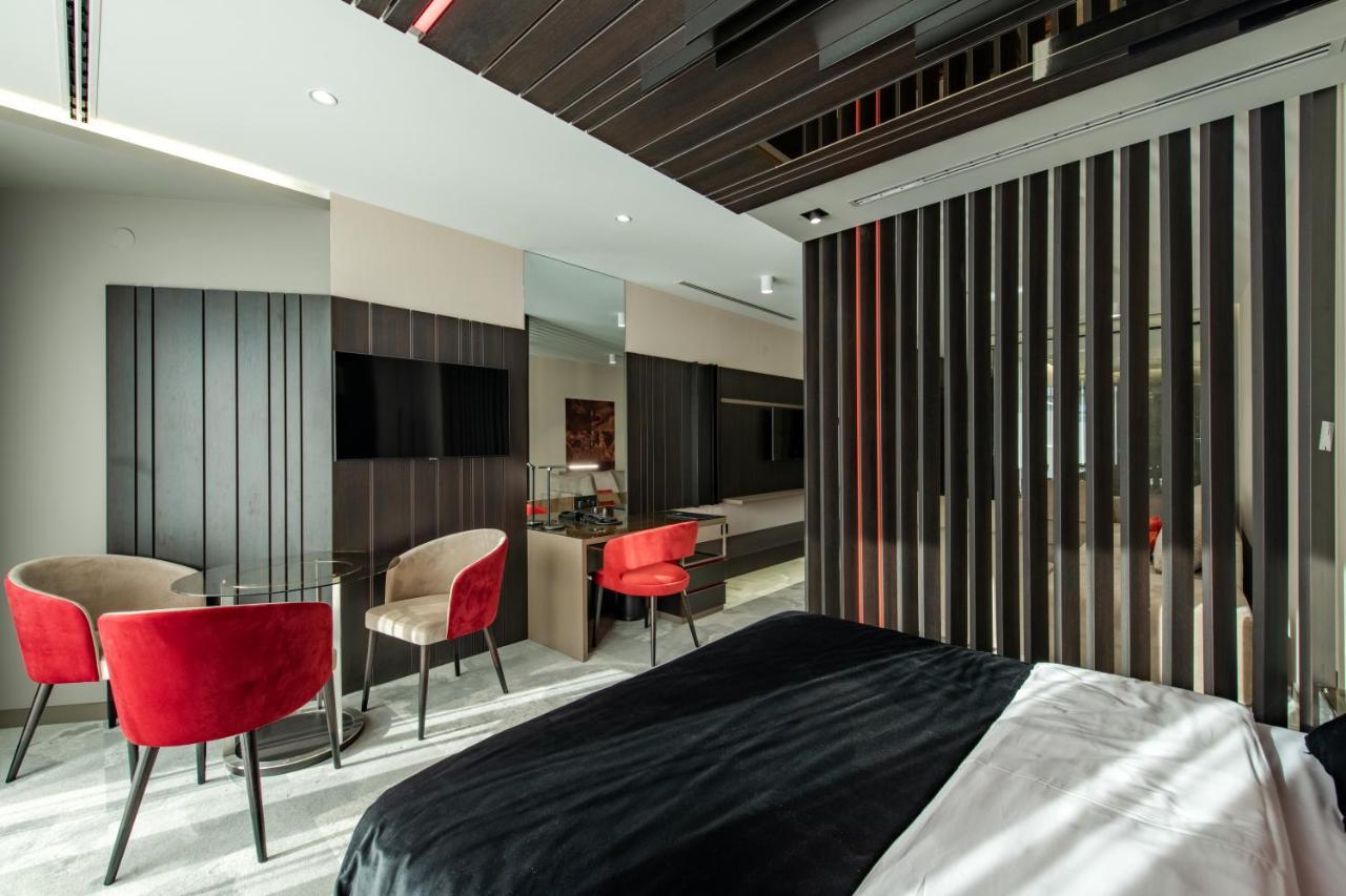 Hotel Zeneva Lux كراغوييفاك المظهر الخارجي الصورة