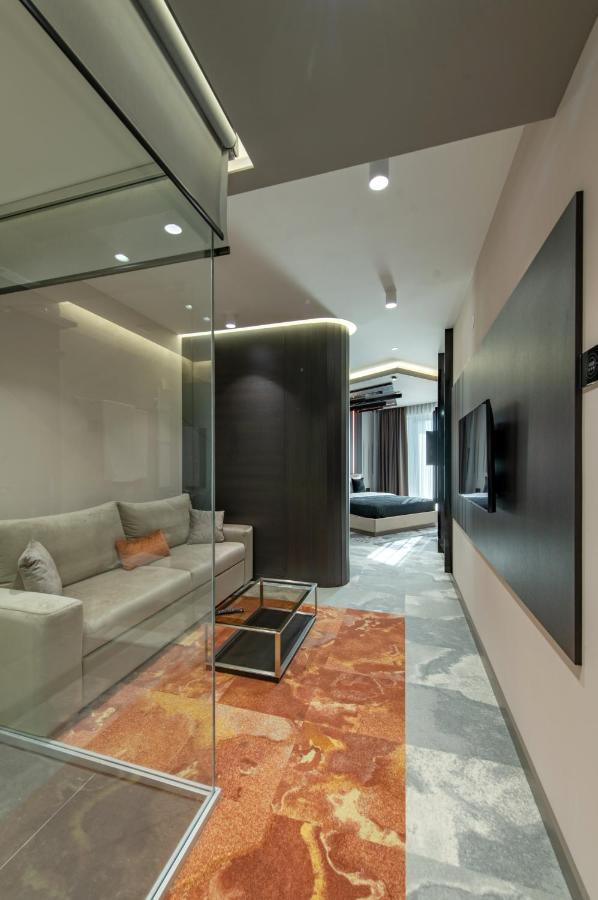 Hotel Zeneva Lux كراغوييفاك المظهر الخارجي الصورة