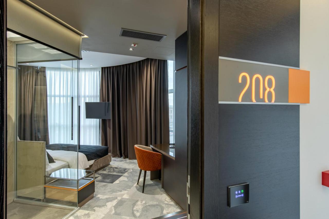 Hotel Zeneva Lux كراغوييفاك المظهر الخارجي الصورة