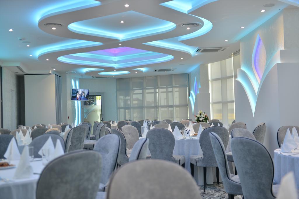 Hotel Zeneva Lux كراغوييفاك المظهر الخارجي الصورة