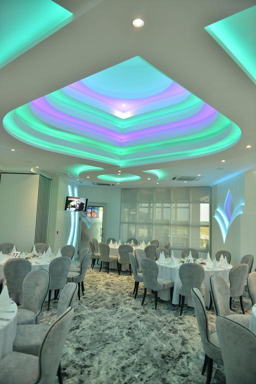 Hotel Zeneva Lux كراغوييفاك المظهر الخارجي الصورة